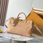 {Style No: 3IJS14A2} SPEEDY SOFT 30 IN PALE ORANGE EMBOSSED CALFSKIN
