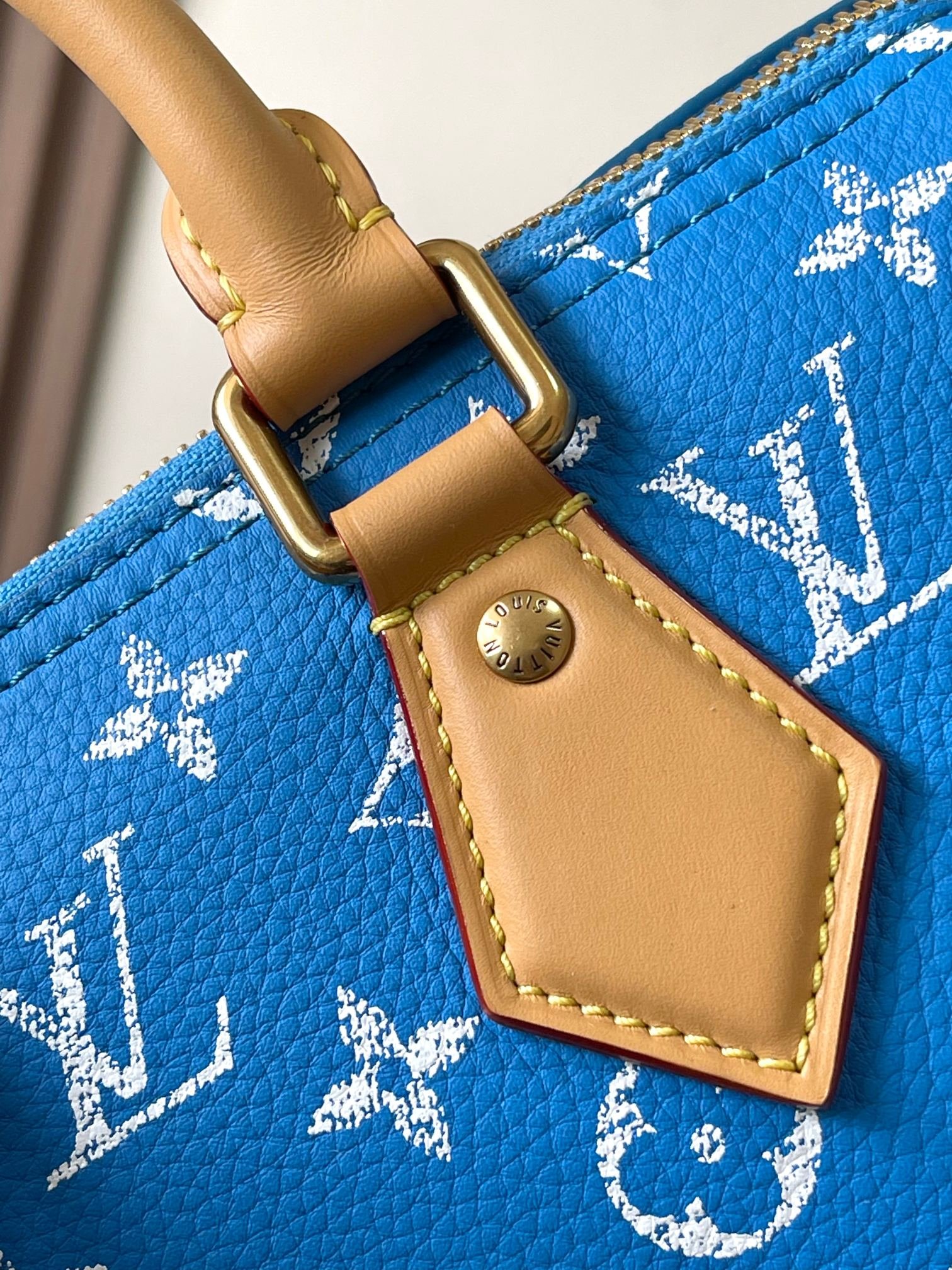 {Style No: KNQSSBKF} SPEEDY P9 BANDOULIÈRE 25 IN BLUE MONOGRAM CANVAS GOLD HARDWARE - Image 8