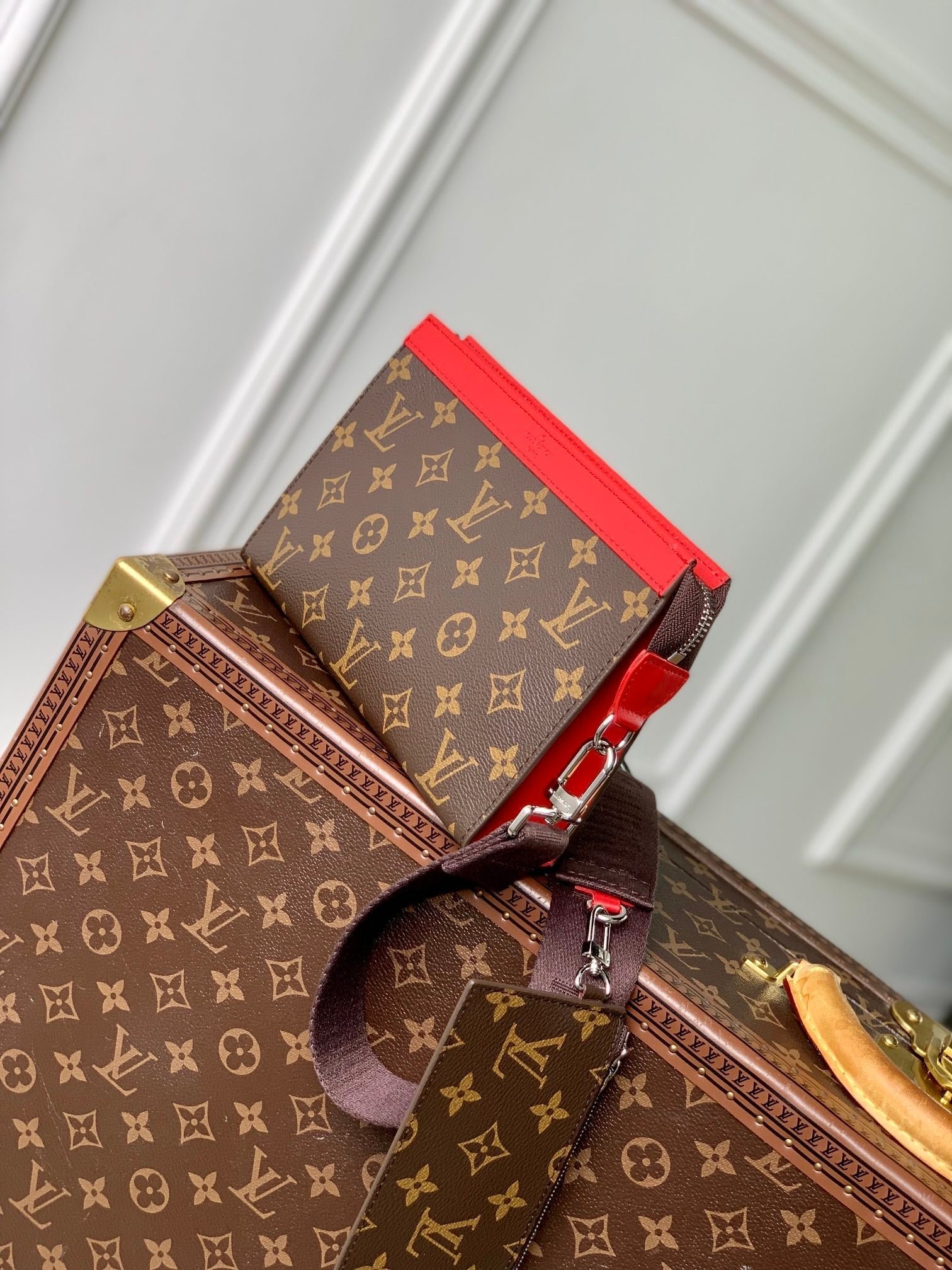 {Style No: ZOP1D1RC} GASTON WEARABLE WALLET 18 IN BROWN MONOGRAM CANVAS MIX RED CALFSKIN - Image 6