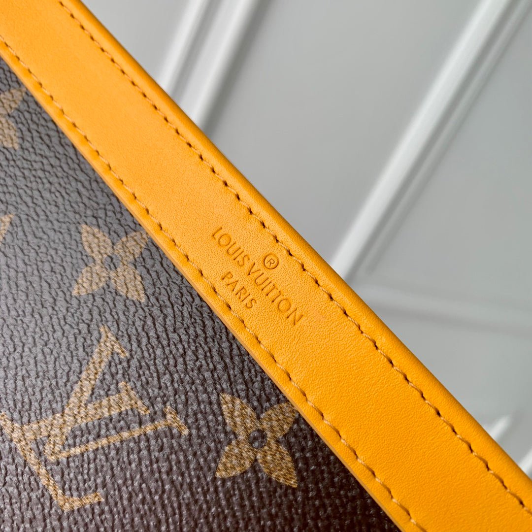 {Style No: RK6NZYDQ} GASTON WEARABLE WALLET 18 IN BROWN MONOGRAM CANVAS MIX YELLOW CALFSKIN - Image 5