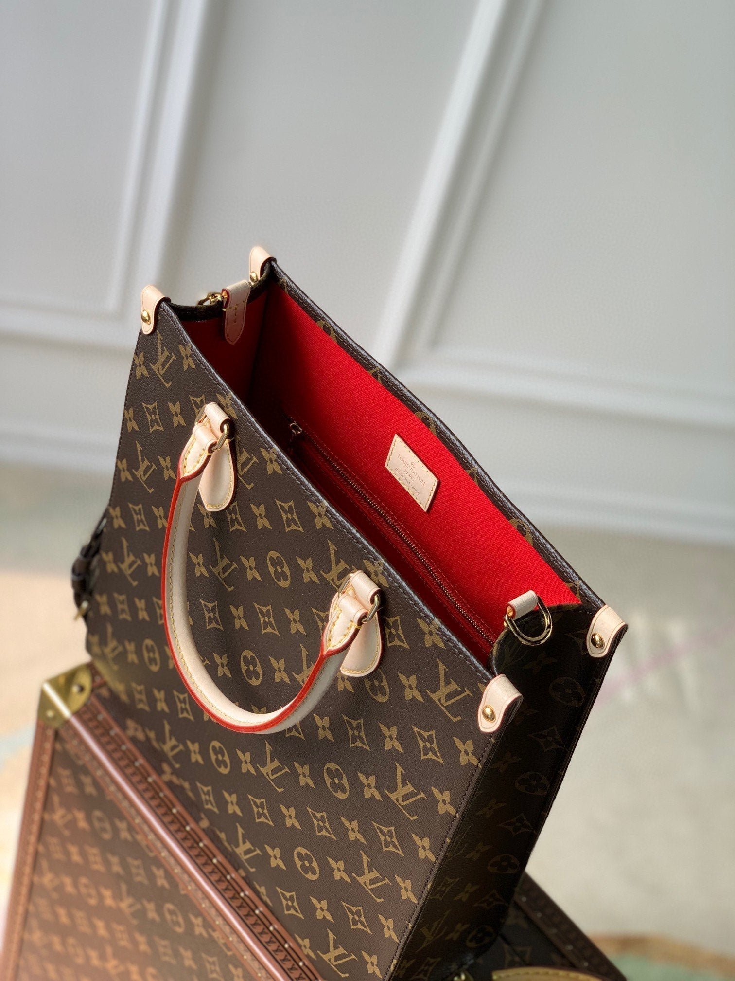 {Style No: QS5S4VFR} SAC PLAT 30CM MONOGRAM CANVAS - Image 3