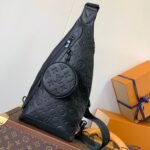 {Style No: 9H2WCYMK} DUO CROSSBAG BAG 42 IN BLACK EMBOSSED CALFSKIN