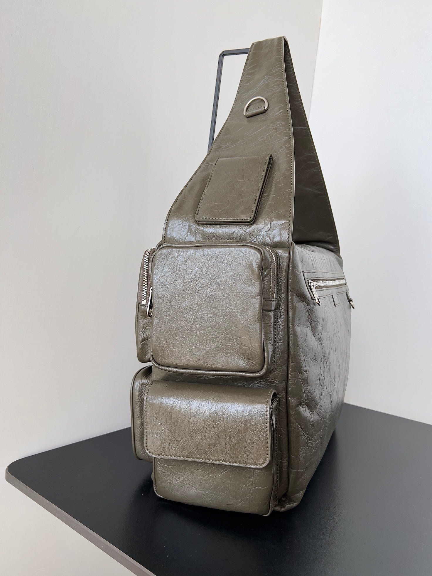 {Style No: 1VAIEKYP} SUPERBUSY LARGE SLING BAG 42 IN KHAKI GREEN LAMBSKIN - Image 2