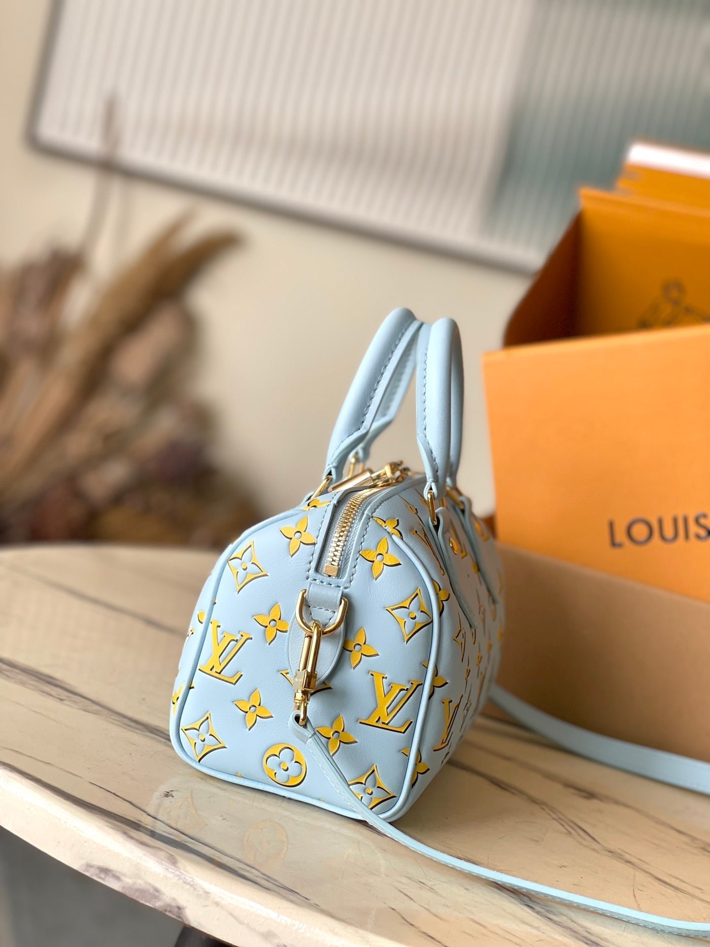 {Style No: YM4G1ZLH} SPEEDY BANDOULIÈRE 20 IN SKY YELLOW MONOGRAM CALFSKIN GOLD BUCKLE - Image 7