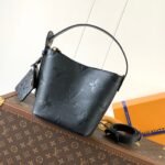 {Style No: FAY4KB16} ALL IN BB BAG 18 IN BLACK EMBOSSED COWHIDE