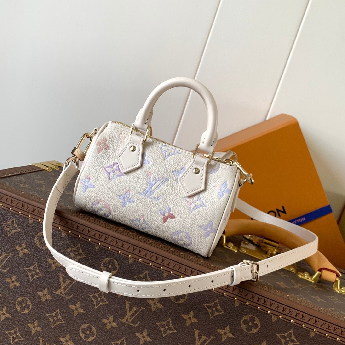 {Style No: 1DU5CKRH} LV 25S NANO SPEEDY 16 IN BEIGE DREAM EMBOSSED TEXTURED CALFSKIN