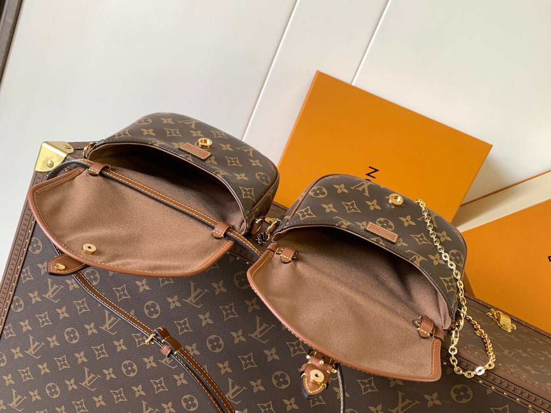 {Style No: SFTI8CX8} LV 25S DUO BB BAG 19 IN BROWN MONOGRAM COATED CANVAS AND CALFSKIN - Image 5