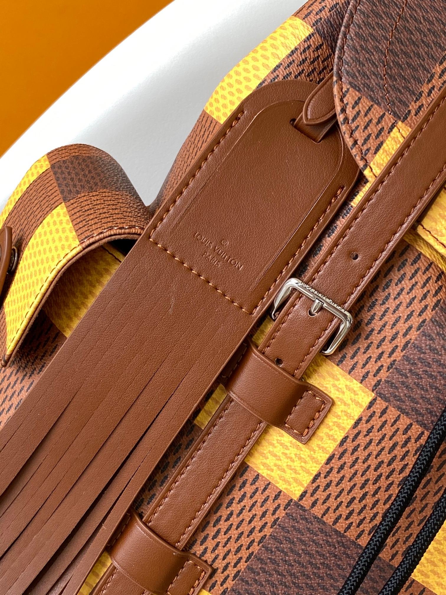 {Style No: 9GE9K94B} CHRISTOPHER BACKPACK 48 IN BROWN YELLOW DAMIER CANVAS - Image 6