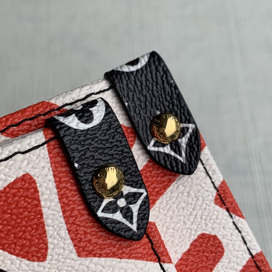 {Style No: XD3IEW91} LV CRAFTY ONTHEGO GM CREAM AND RED MONOGRAM GIANT CANVAS - Image 6