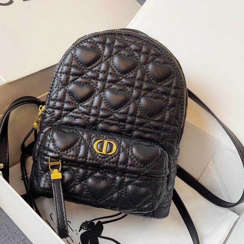{Style No: LPXQ7XQ7} SMALL BACKPACK BLACK CANNAGE LAMBSKIN - Image 2