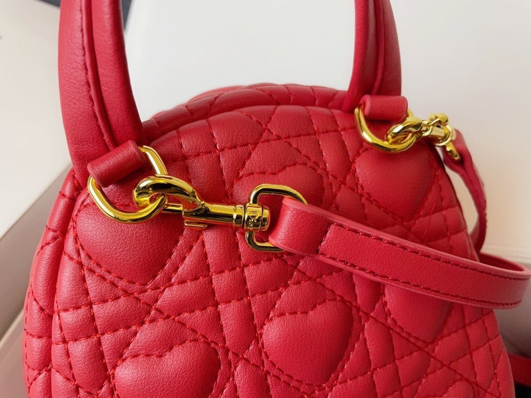 {Style No: RKVCKWO9} SMALL BACKPACK RED CANNAGE LAMBSKIN - Image 6