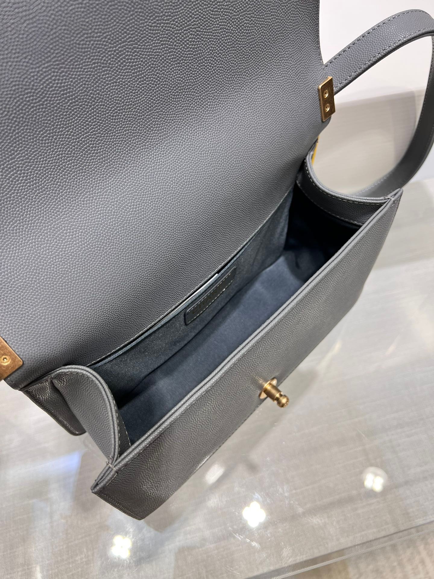 {Style No: S5MDA43A} BOY BAG MEDIUM 25 DARK GREY CAVIAR GOLD HARDWARE - Image 8