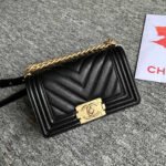 {Style No: EK9QNMGL} BOY BAG SMALL 20 BLACK CHEVRON CAVIAR GOLD HARDWARE