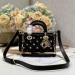 {Style No: OY4JBQG2} SMALL LADY D-JOY 22 BUTTERFLY STUD BLACK LAMBSKIN