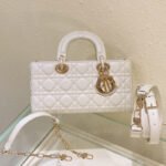 {Style No: NKACQ3R6} MEDIUM LADY D-JOY 26 WHITE LAMBSKIN