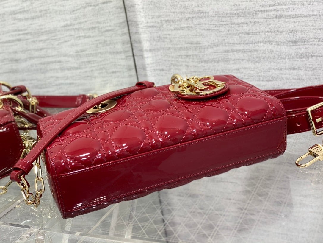 {Style No: GLR7VQFY} SMALL LADY D-JOY 22 RED PATENT CALFSKIN - Image 7