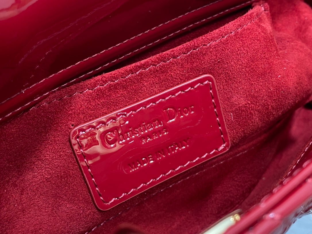 {Style No: GLR7VQFY} SMALL LADY D-JOY 22 RED PATENT CALFSKIN - Image 9