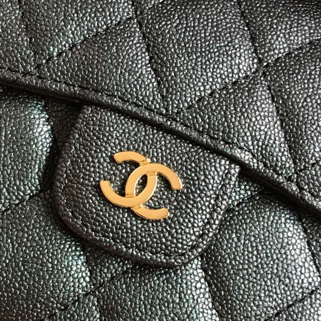 {Style No: N48AOH6S} CC FLAP CARD HOLDER 11.5 BLACK GRAINED CALFSKIN GOLD ICON - Image 4