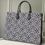 {Style No: ZFW3Y6D6} LV SINCE 1854 ONTHEGO GM GREY TEXTILE