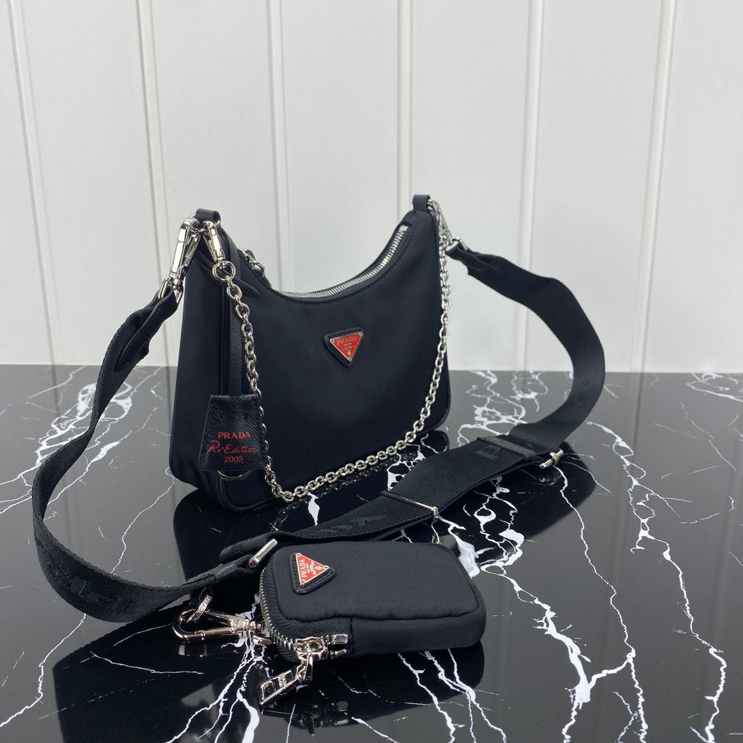 {Style No: BVBQOK88} PRA HOBO 22 BAG IN BLACK RE-NYLON WITH RED LOGO - Image 2