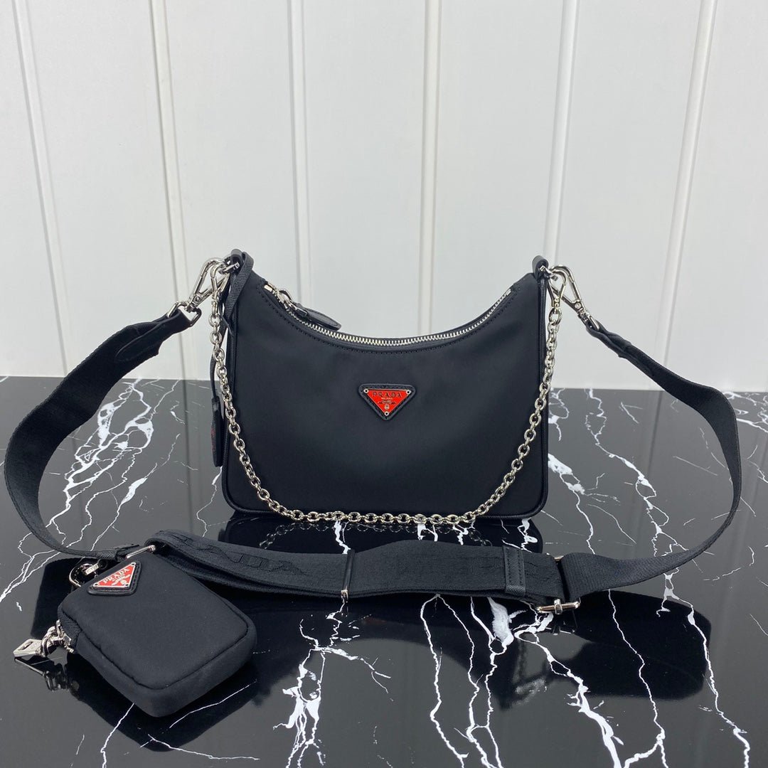 {Style No: BVBQOK88} PRA HOBO 22 BAG IN BLACK RE-NYLON WITH RED LOGO - Image 3