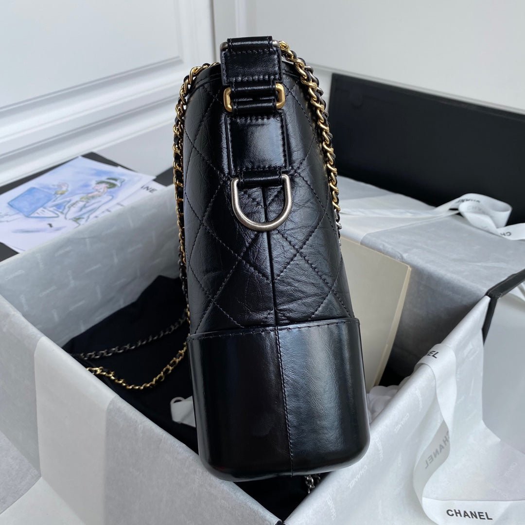 {Style No: 8KLB73EN} CC GABRIELLE MEDIUM 28 HOBO BAG IN BLACK CALFSKIN - Image 9