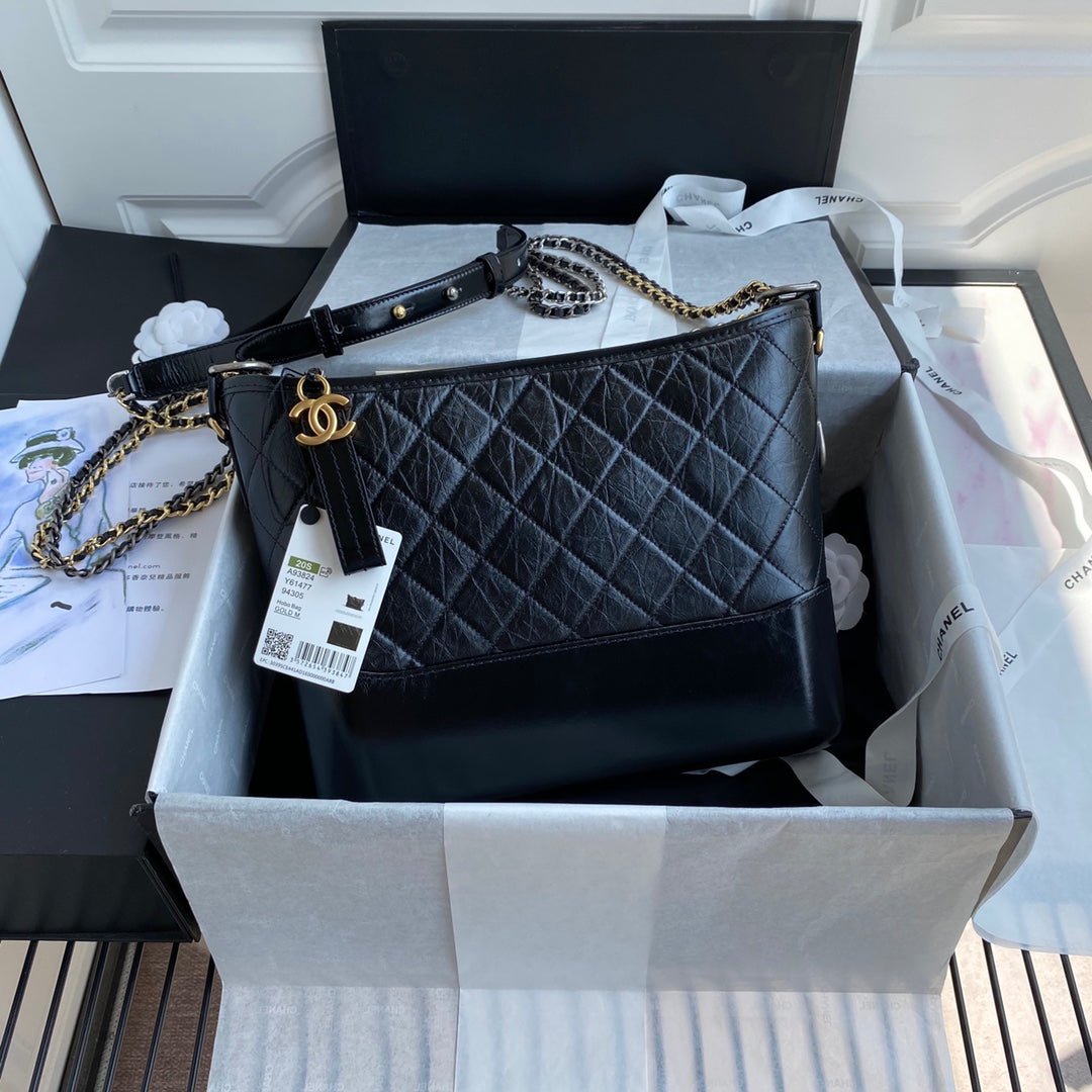 {Style No: 8KLB73EN} CC GABRIELLE MEDIUM 28 HOBO BAG IN BLACK CALFSKIN