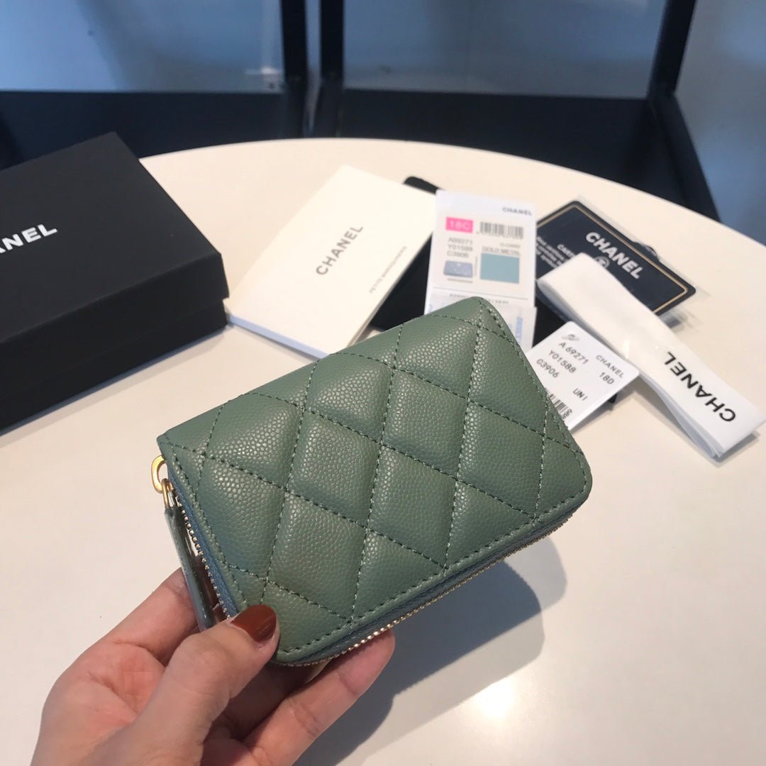 {Style No: XDFJLZNQ} CC ZIPPED COIN BASIC PURSE 11 TURQUOISE CALFSKIN GOLD ICON - Image 5