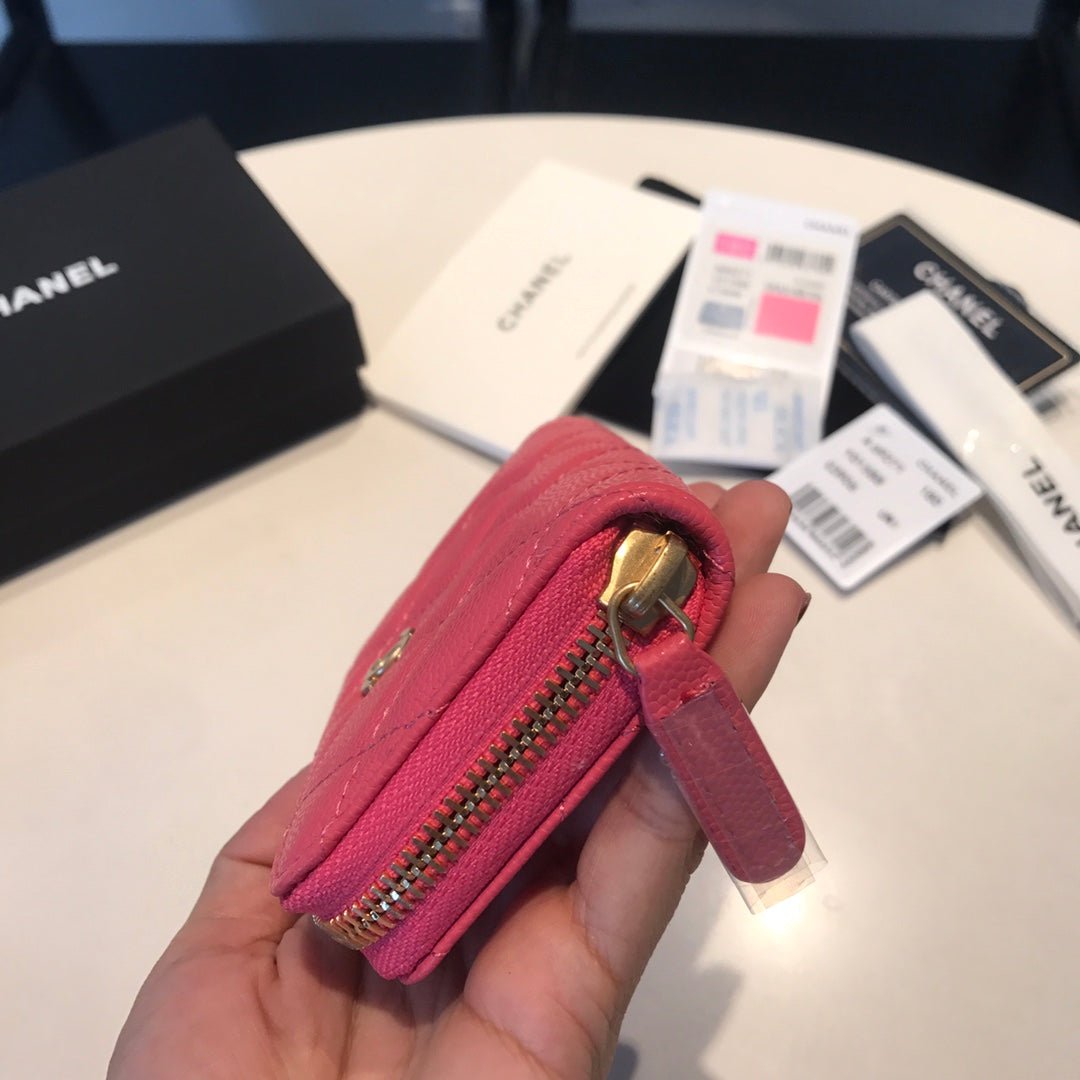 {Style No: 9DPQRR8O} CC ZIPPED COIN BASIC PURSE 11 RED PINK CALFSKIN GOLD ICON - Image 9