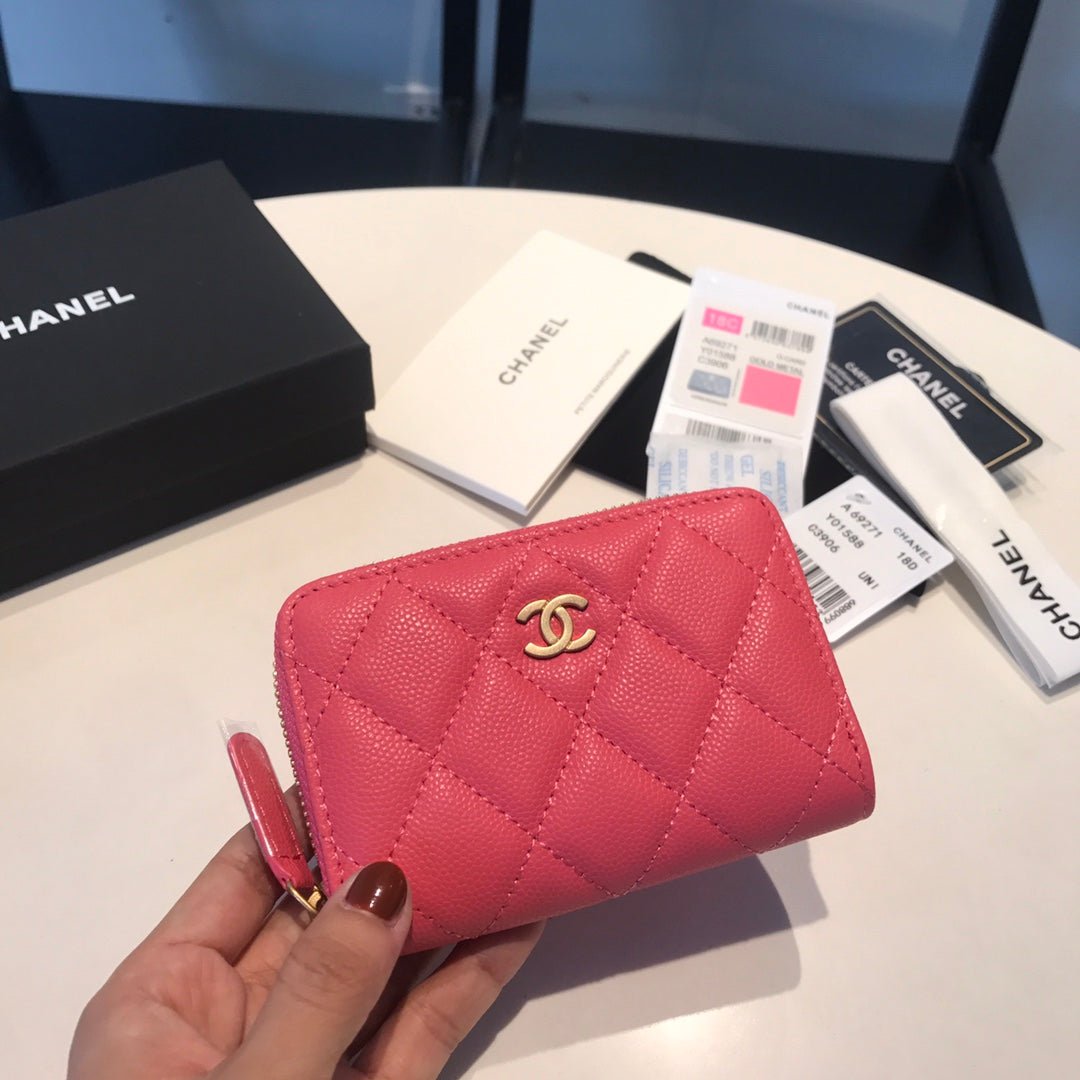 {Style No: 9DPQRR8O} CC ZIPPED COIN BASIC PURSE 11 RED PINK CALFSKIN GOLD ICON