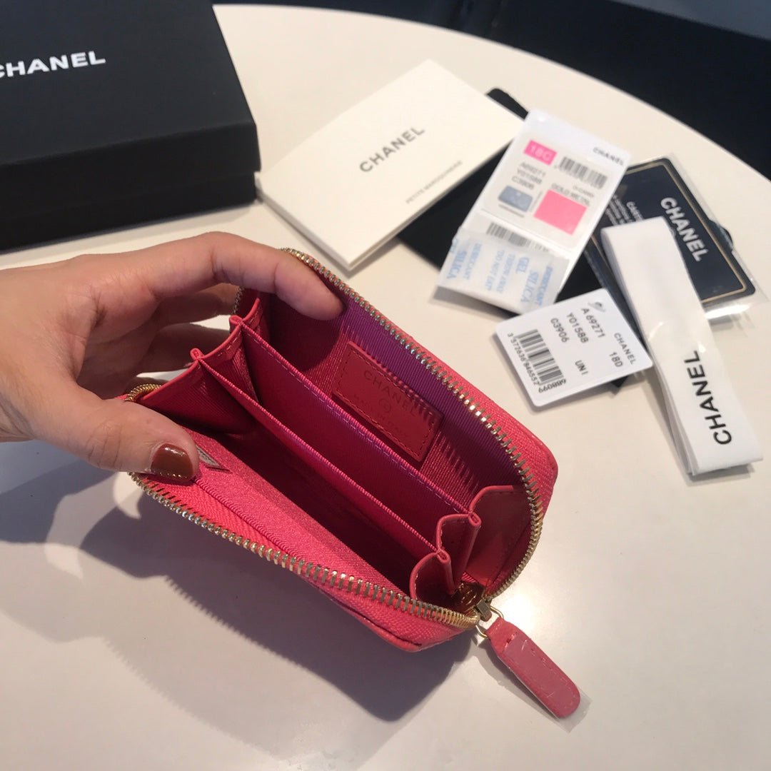 {Style No: 9DPQRR8O} CC ZIPPED COIN BASIC PURSE 11 RED PINK CALFSKIN GOLD ICON - Image 6