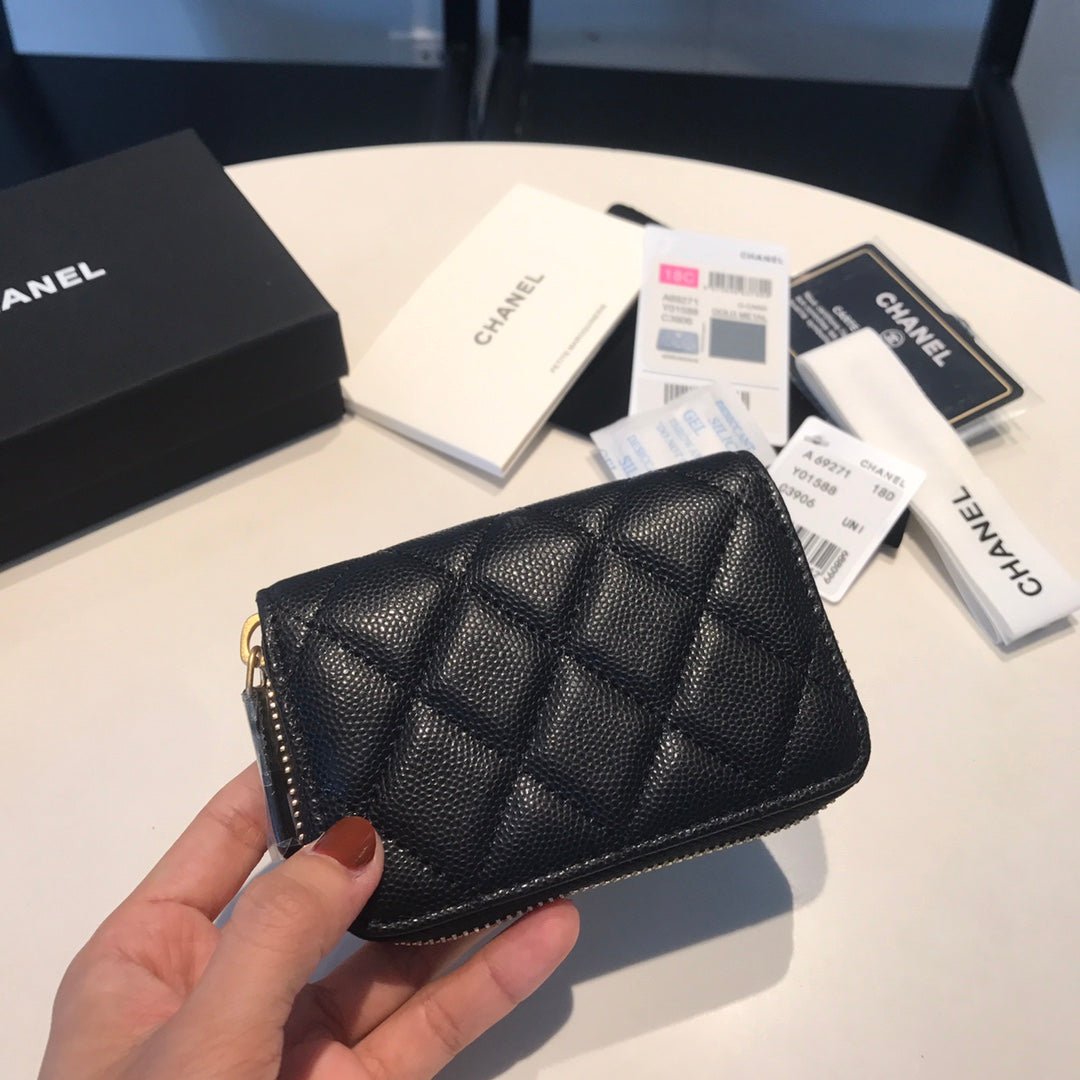 {Style No: 6AOXSJKW} CC ZIPPED COIN BASIC PURSE 11 BLACK CALFSKIN GOLD ICON - Image 5