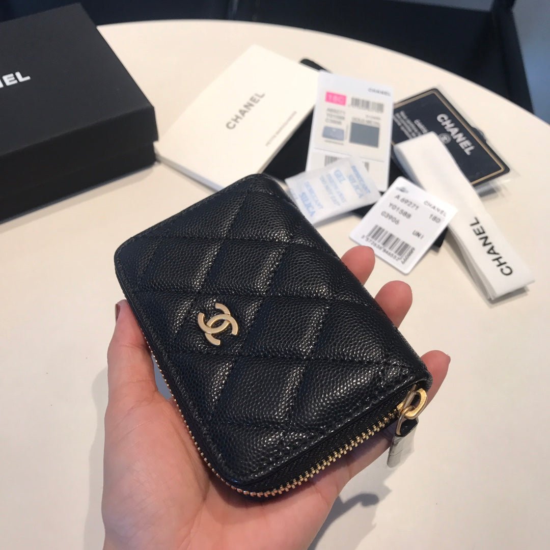 {Style No: 6AOXSJKW} CC ZIPPED COIN BASIC PURSE 11 BLACK CALFSKIN GOLD ICON - Image 7