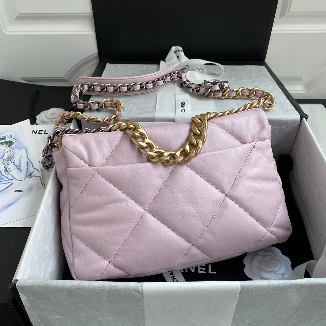 {Style No: EWGNPKD8} CC 26 SMALL BAG IN LIGHT PINK CALFSKIN - Image 5