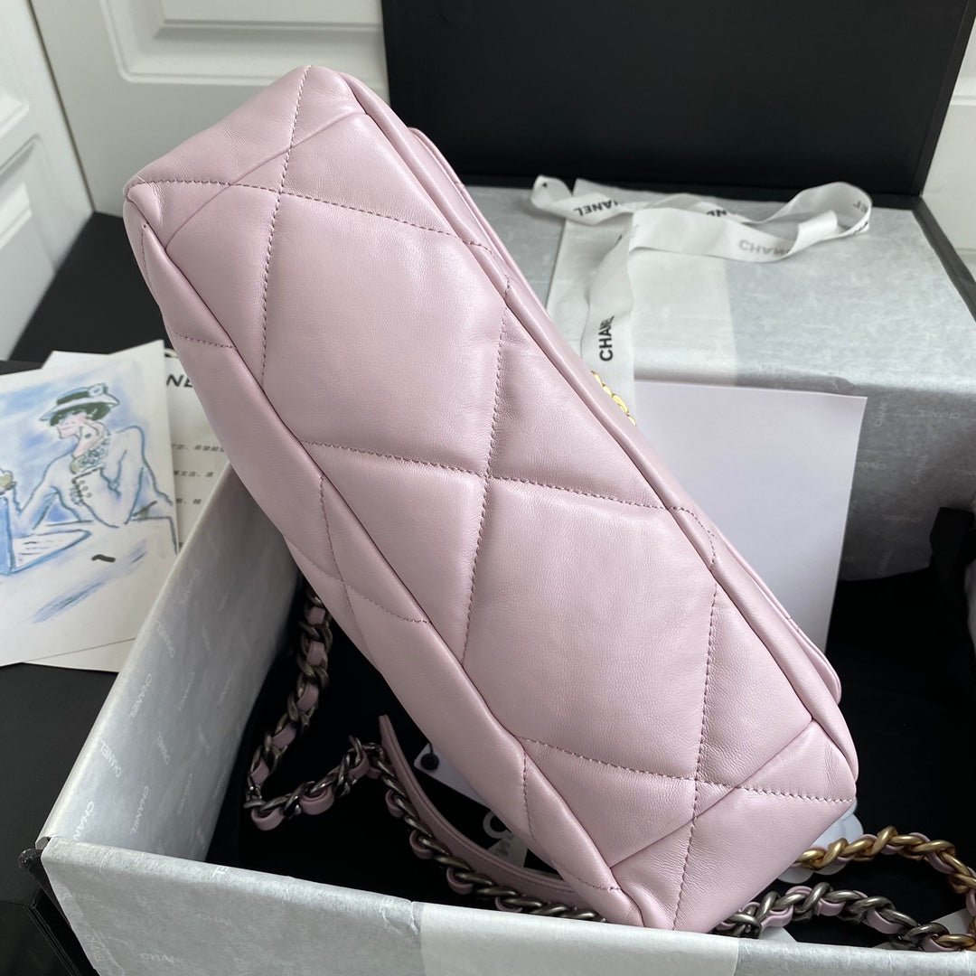 {Style No: EWGNPKD8} CC 26 SMALL BAG IN LIGHT PINK CALFSKIN - Image 9