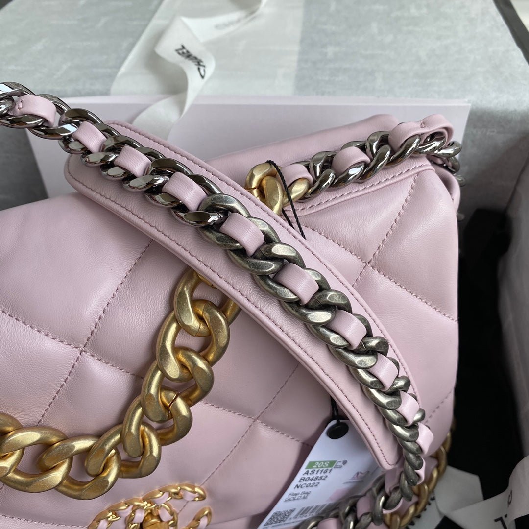 {Style No: EWGNPKD8} CC 26 SMALL BAG IN LIGHT PINK CALFSKIN - Image 7