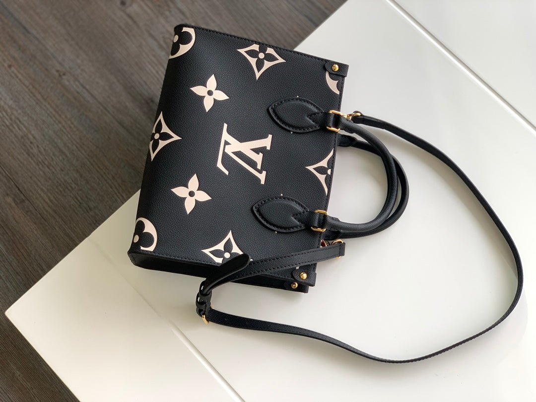 {Style No: LSZV8753} ONTHEGO TOTE 25 IN BLACK AND OFF WHITE MONOGRAM EMPREINTE - Image 3