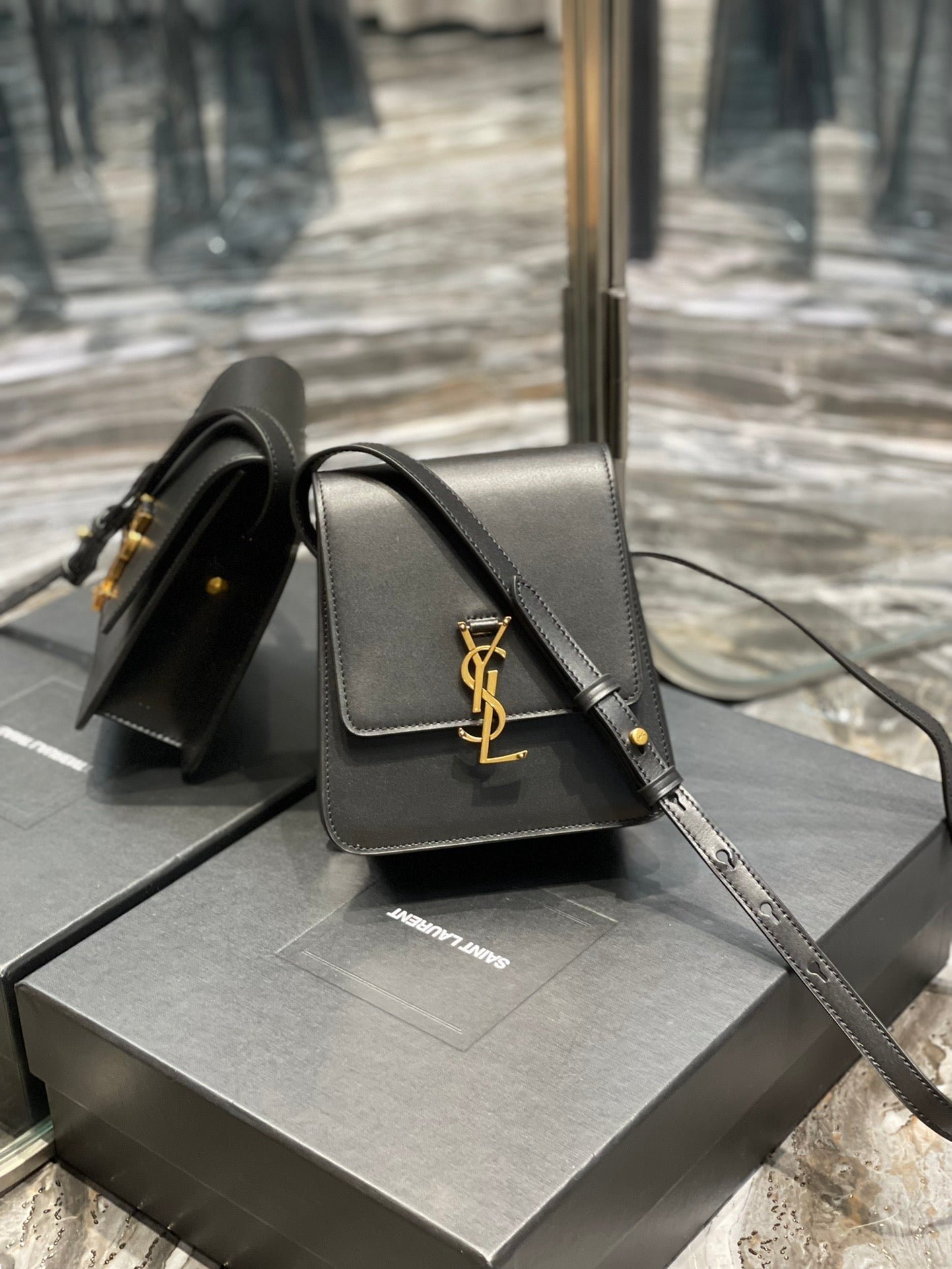 {Style No: T9FDPX6H} KAIA 18 HANDBAG IN BLACK CALFSKIN - Image 3