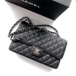 {Style No: WS9TLBGW} FLAP BAG 25 IN BLACK CAVIAR LEATHER SILVER HARDWARE