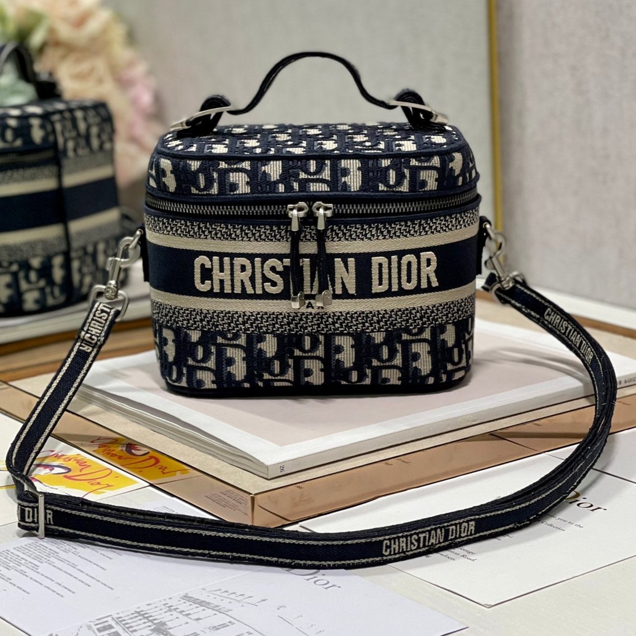 {Style No: 7SBLD4BS} CROSSBODY MINI 18 VANITY CASE IN BLACK MONOGRAM OBLIQUE JACQUARD