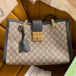 {Style No: TT7BL5F6} GG PADLOCK LARGE 35 SHOULDER BAG BEIGE CANVAS AND BLACK CALFSKIN