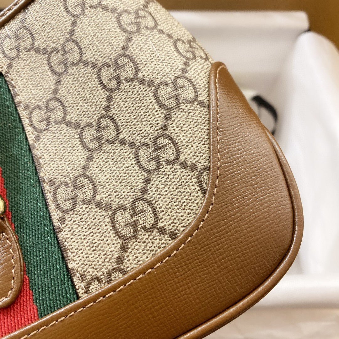 {Style No: 16I4XHPN} JACKIE 1961 SMALL 28 SHOULDER BAG IN BEIGE CANVAS AND BROWN CALFSKIN - Image 9