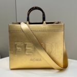 {Style No: CF17ZAGG} SHINE LARGE 35 TOTE IN GOLDEN CALFSKIN