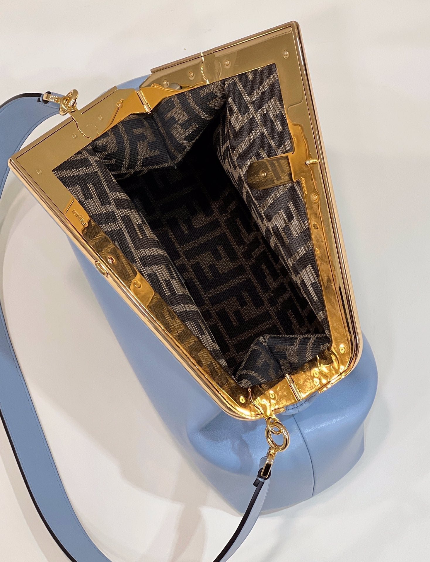 {Style No: JN6GQI25} FENDI FIRST SMALL 32 IN LIGHT BLUE NAPPA LEATHER BAG GOLD HARDWARE - Image 7