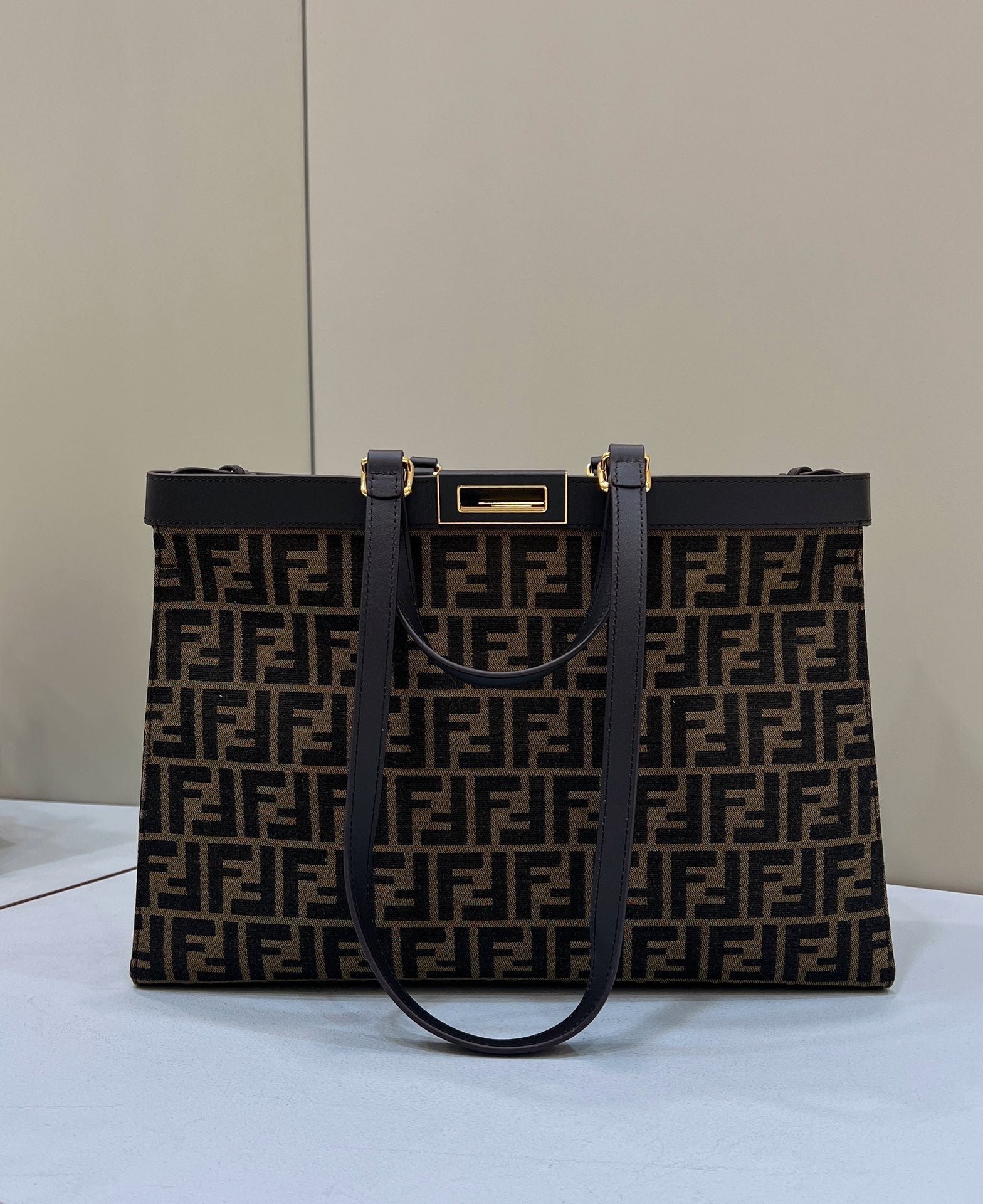 {Style No: LPYMHS5L} FENDI TOTE 41 BAG IN BROWN MIX BLACK MONOGRAM CANVAS GOLD HARDWARE - Image 2