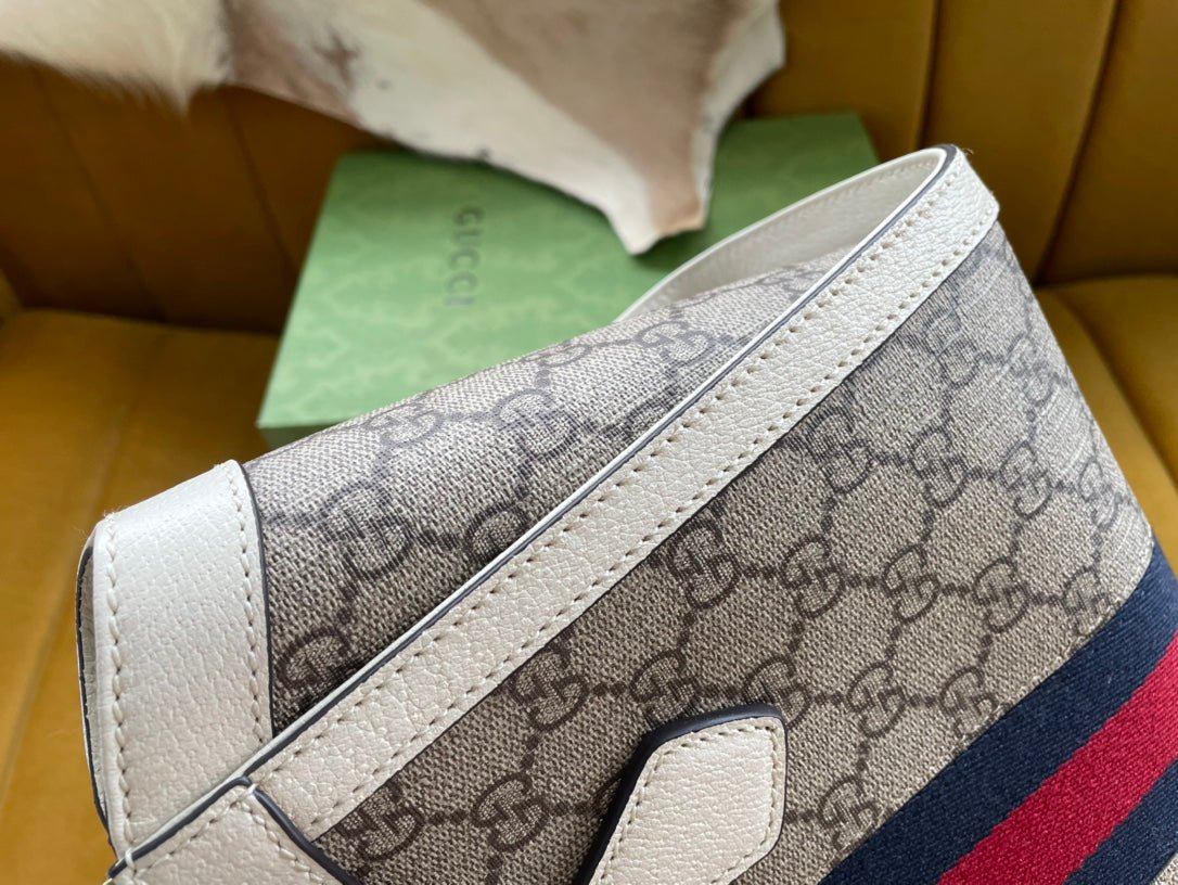 {Style No: F9X2TTXH} GG OPHIDIA 24 TOTE IN BEIGE CANVAS AND WHITE CALFSKIN - Image 3