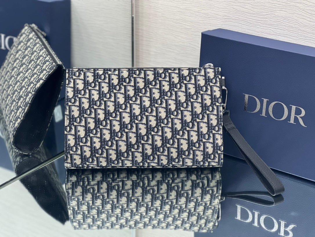 {Style No: 5VHL3564} SADDLE 28 BAG IN BLUE OBLIQUE JACQUARD - Image 3
