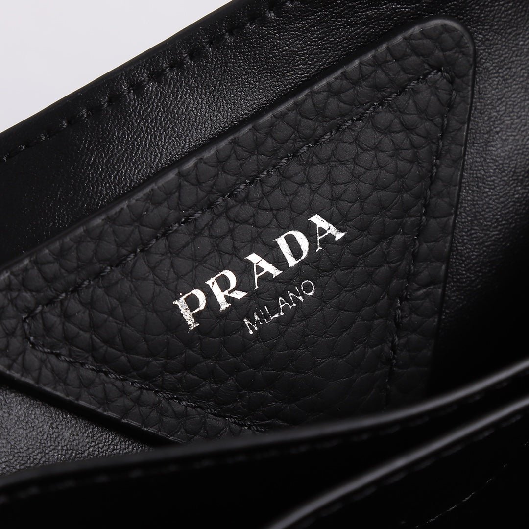 {Style No: 8CI3N5XP} PRA 18 DYNAMIQUE LOGO TOTE BAG IN BLACK CALFSKIN - Image 5