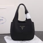 {Style No: 8CI3N5XP} PRA 18 DYNAMIQUE LOGO TOTE BAG IN BLACK CALFSKIN