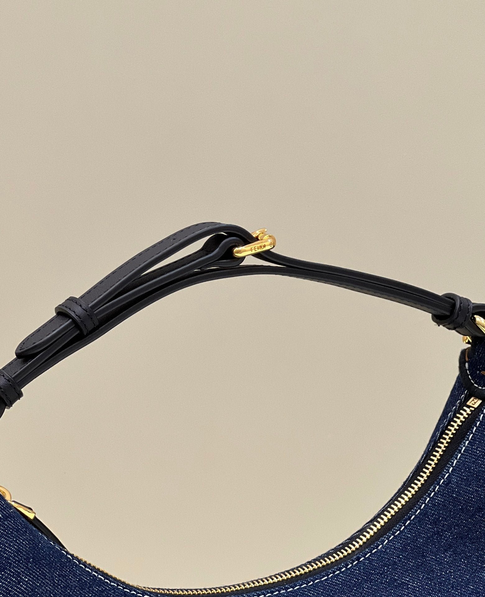{Style No: 3UCUVIUI} FENDIGRAPHY 29 BAG IN NAVY BLUE DENIM FABRIC WITH GOLD HARDWARE - Image 9